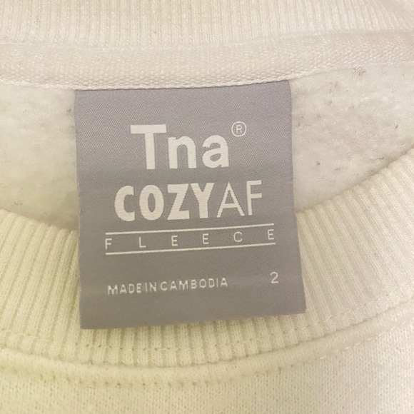 Aritzia TNA cozyaf Fleece Sweatshirt - Picture 2 of 4
